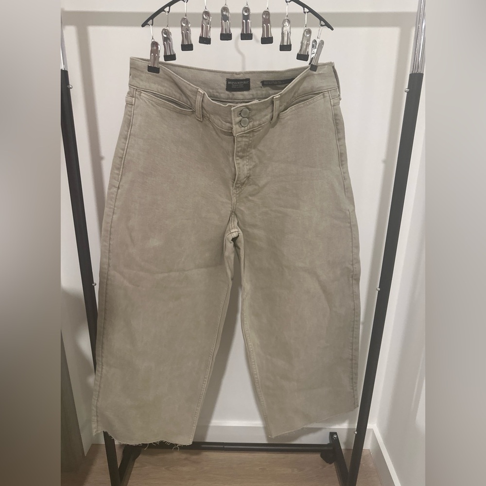 Banana Republic Grey Baggy Cropped Jeans 2000s Style